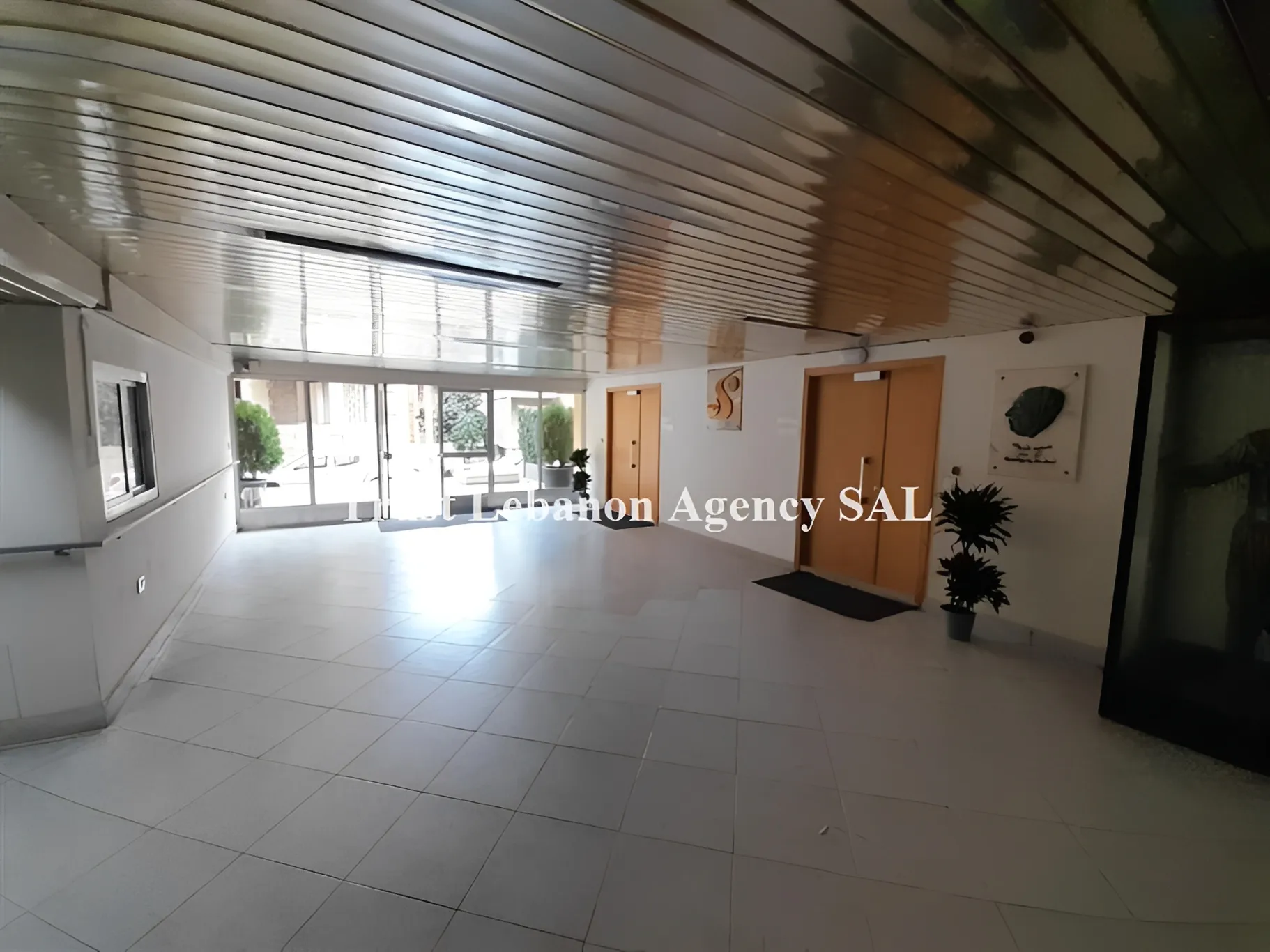 Office for rent in Hazmieh