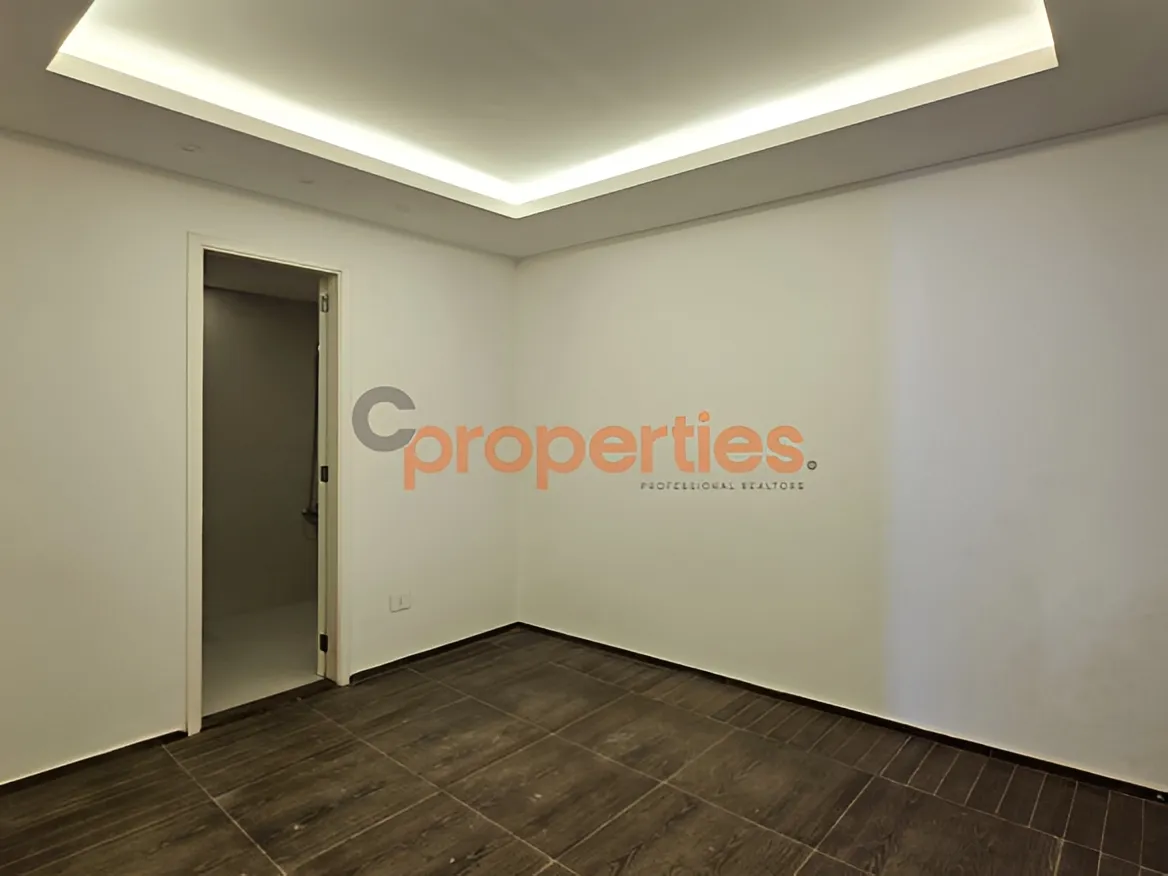 Apartment for Sale in Ain Saadeh