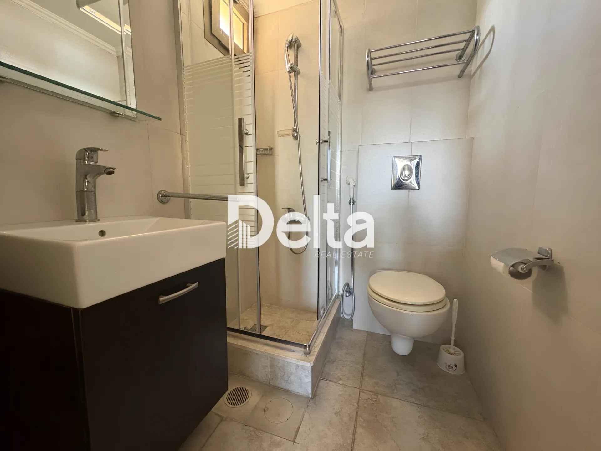 Apartment for rent in Hamra, beirut, lebanon