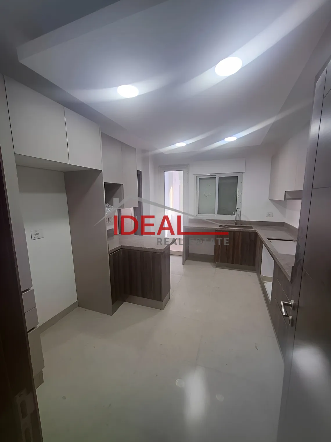 Apartment for rent in Adma w Dafnah, Lebanon - 3 bed, 3 bath