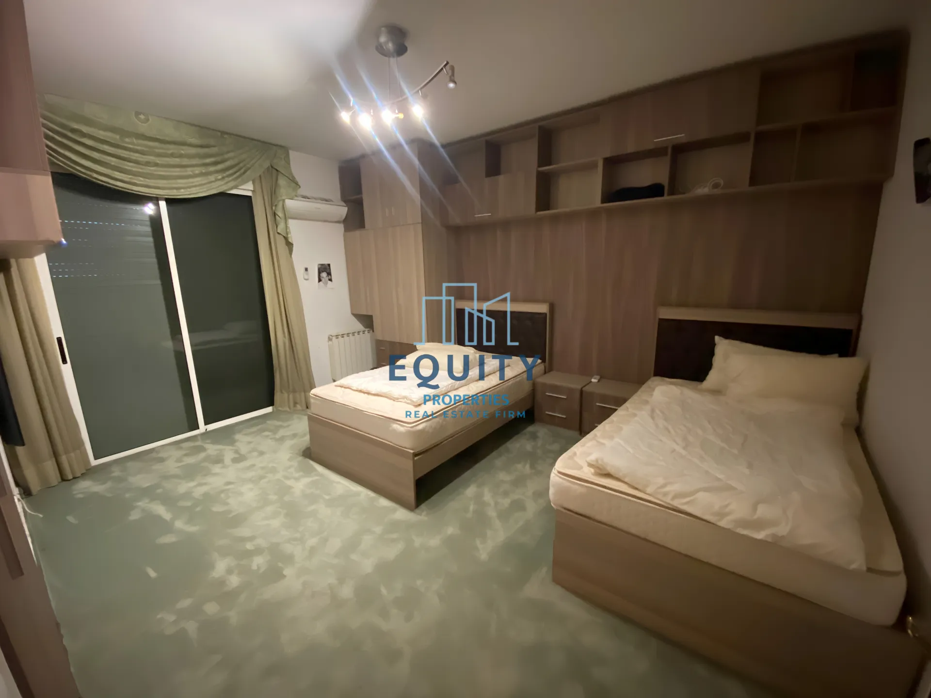 Apartment for Sale in Hamra