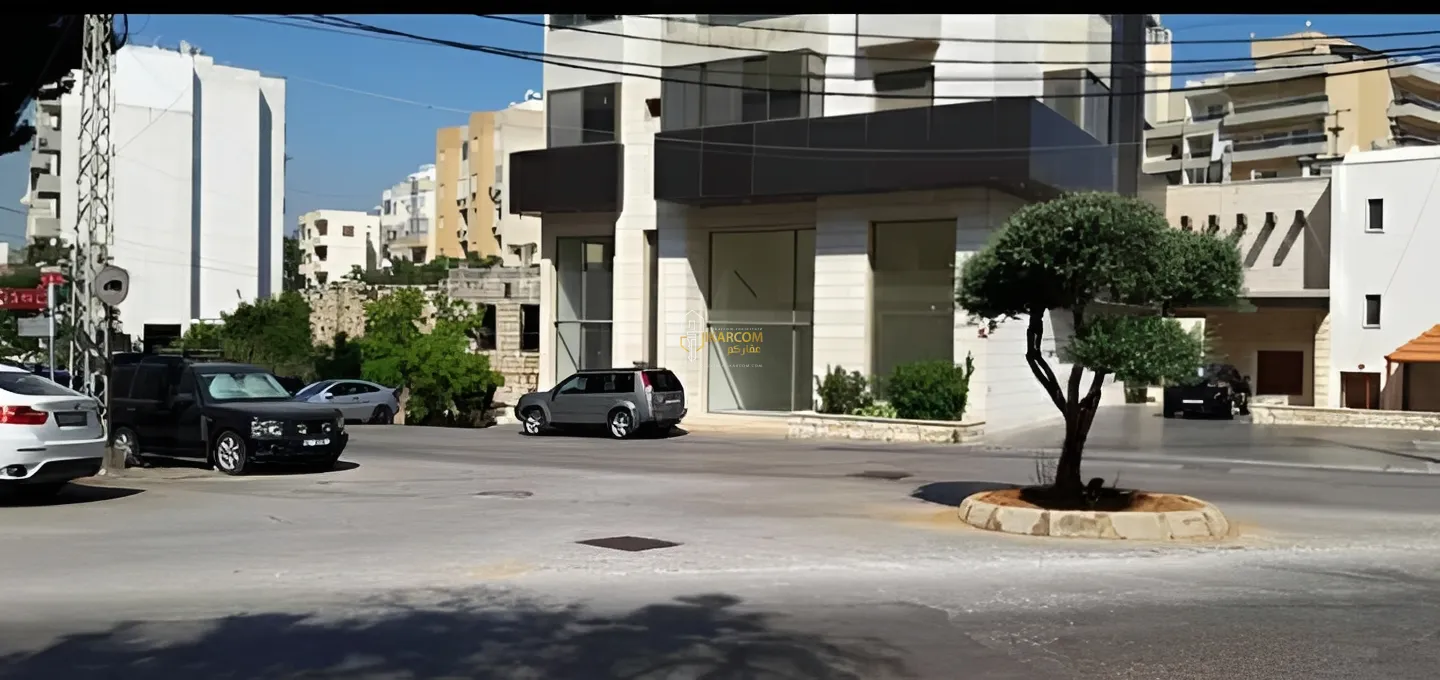 Shop For Rent in Jdeideh