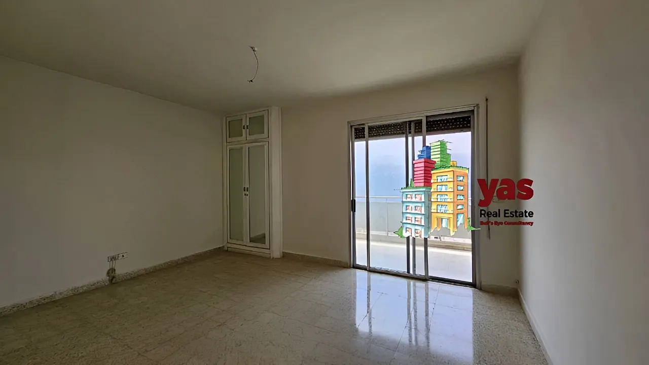 Apartment for Sale in Ballouneh - 3 bed, 2 bath