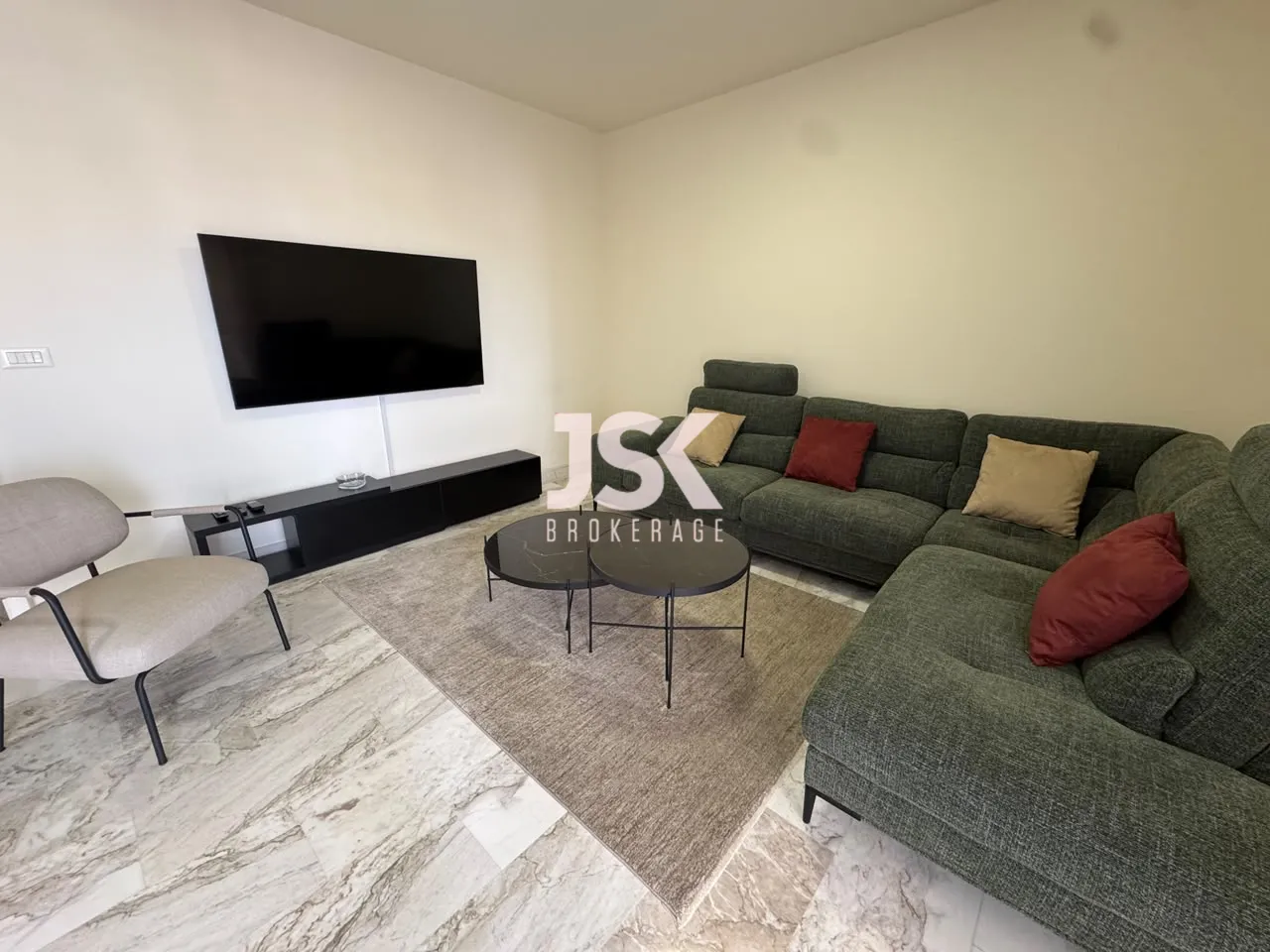 Apartment for Sale in Msaytbeh