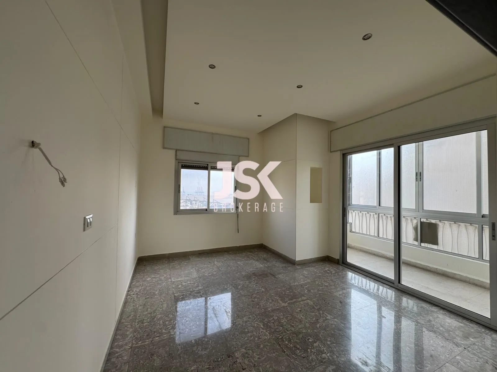 Apartment for rent in Achrafieh