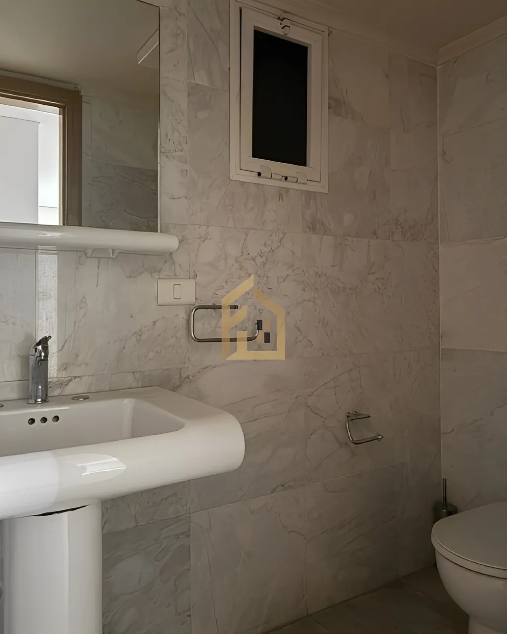 Apartment for Rent in Monteverde Main Street، Lebanon - 3 bed, 4 bath
