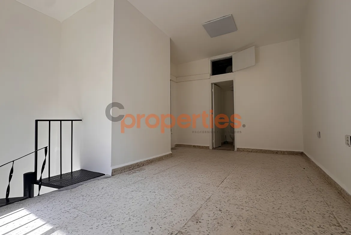 Shop for Rent in Mazraat Yachoua