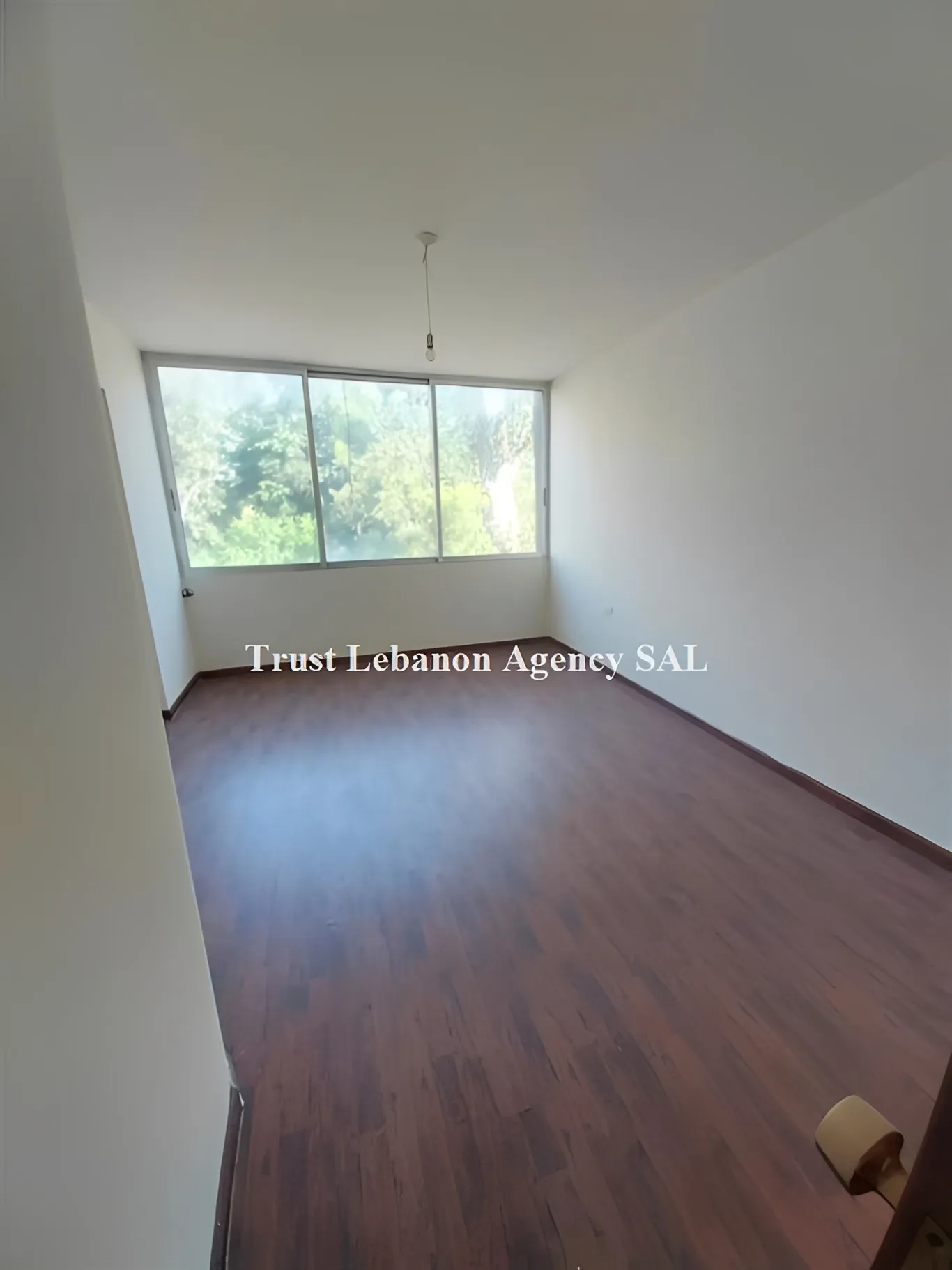 Office for rent in Beirut, Adliyeh
