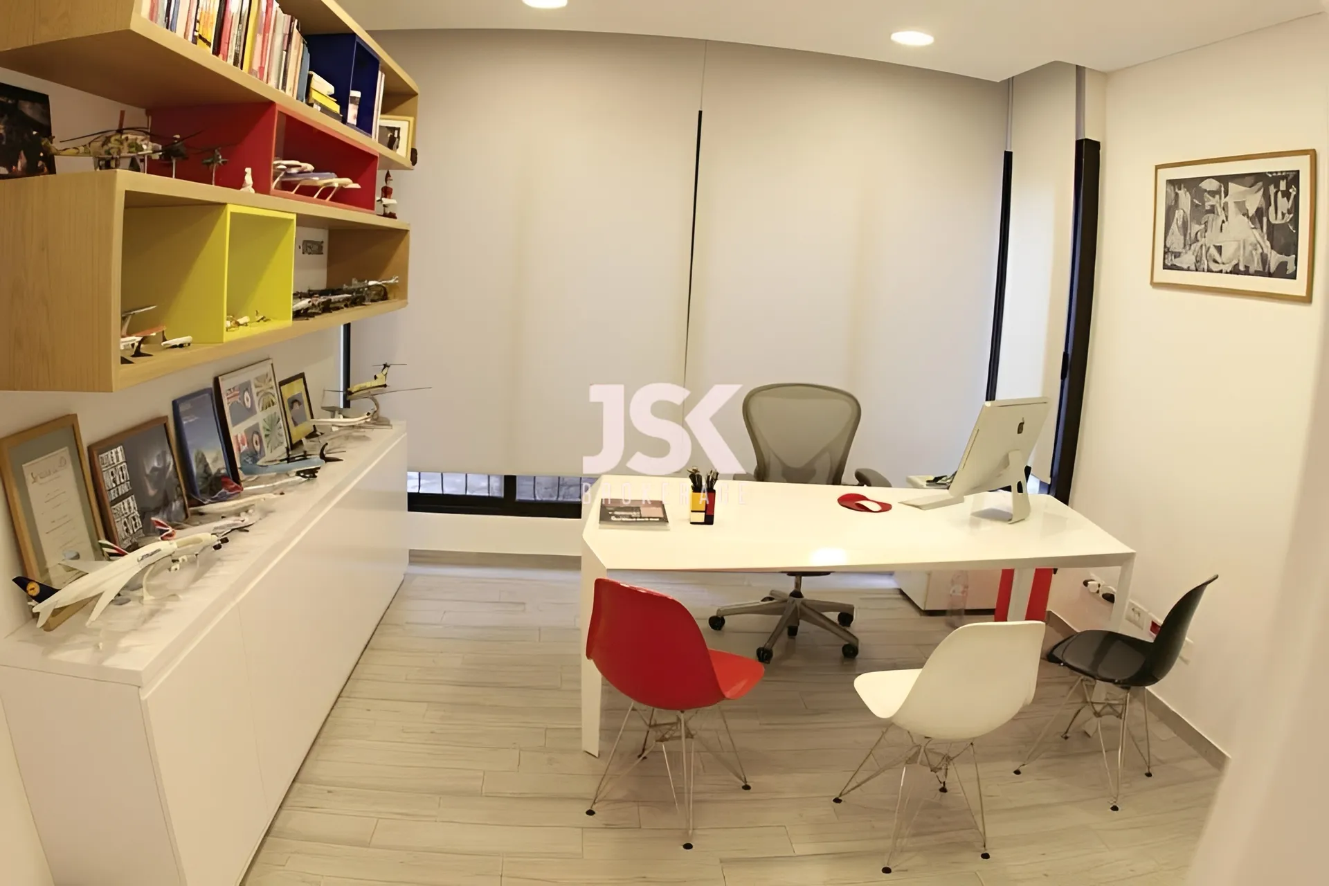 Office for Rent in Mtaileb