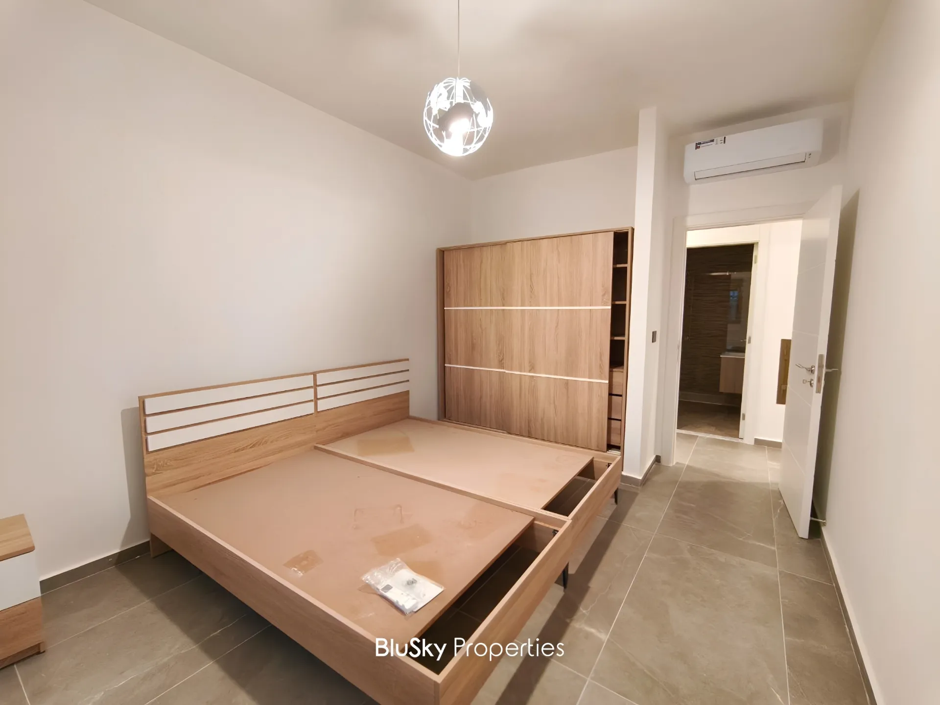 Apartment for rent in Tilal Ain Saadeh