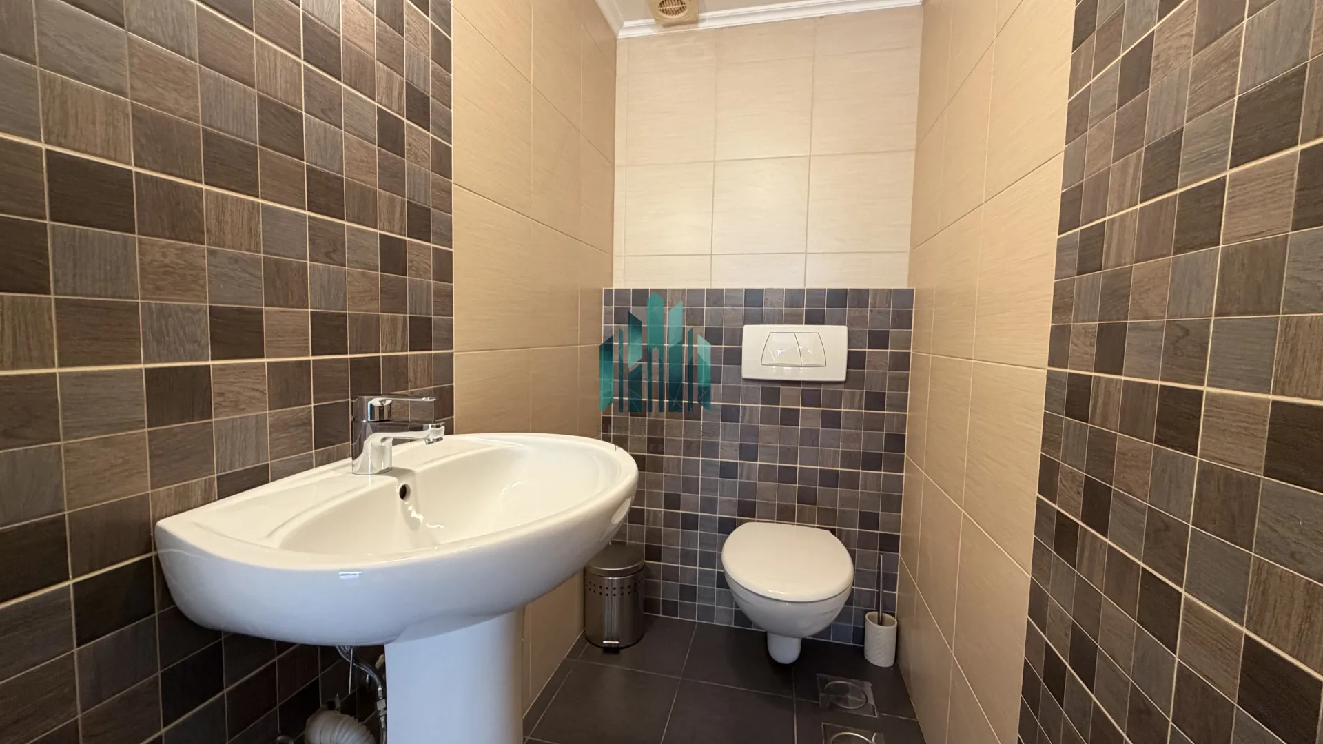 Apartment for sale in Aoukar, lebanon - 2 bed, 2.0 bath