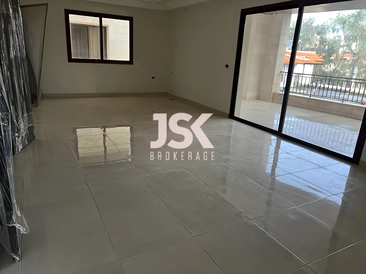 Apartment for Sale in Aley, Lebanon - 3 bed, 4 bath