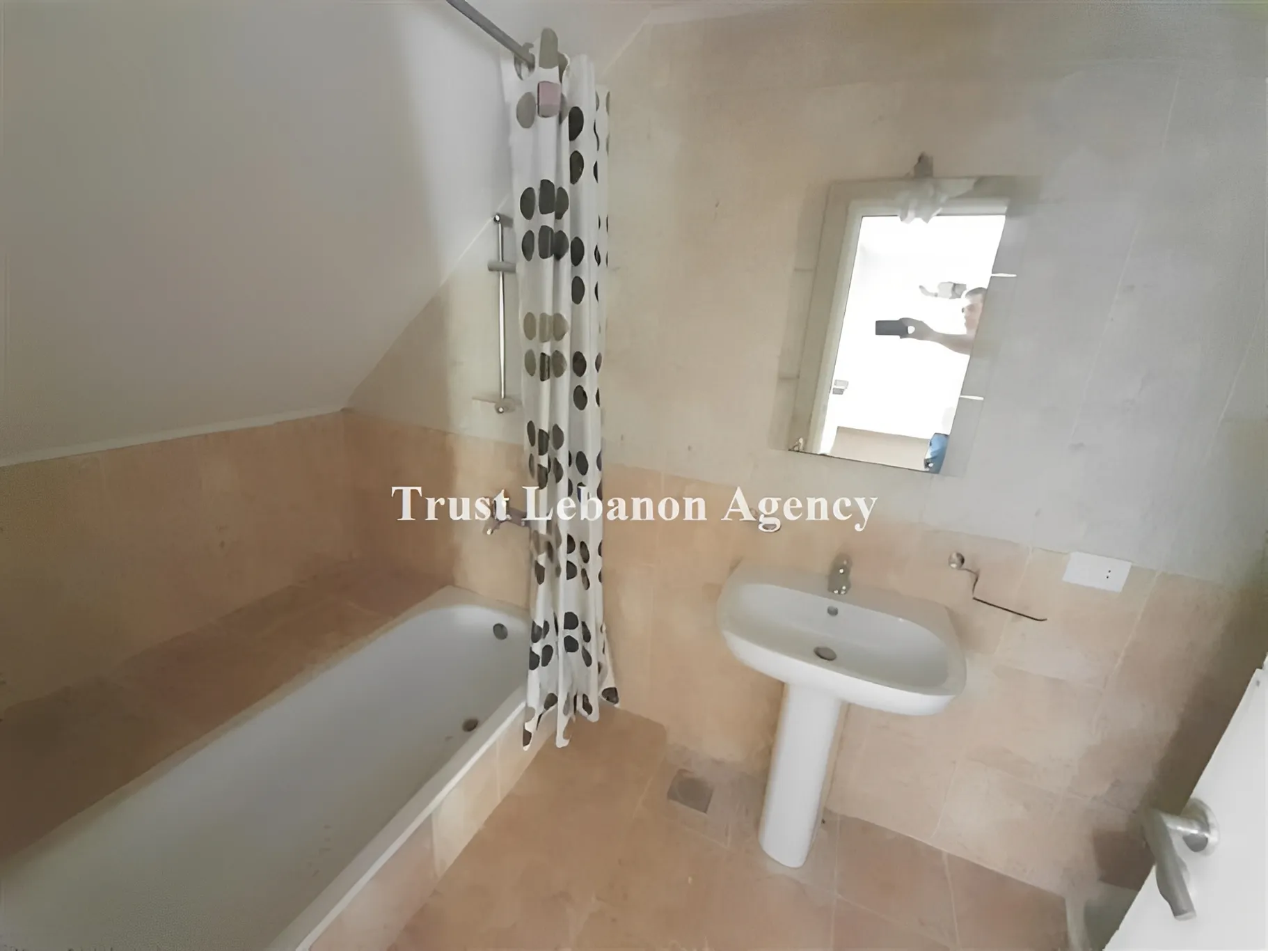 Duplex for Sale in Keserwan Ain Al Rihaneh Lebanon - 3 bed, 4 bath