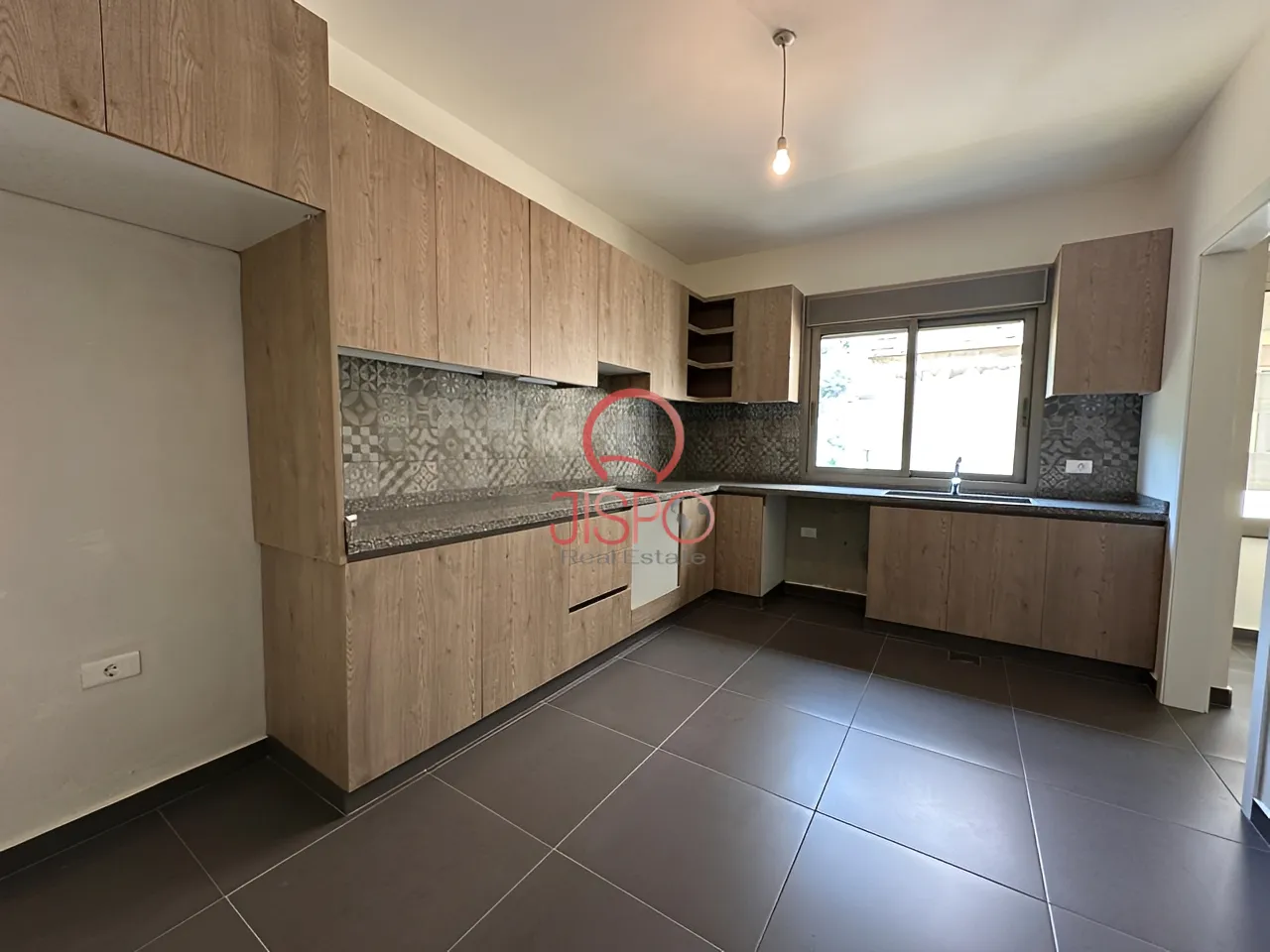 Apartment for Sale in Baabdat