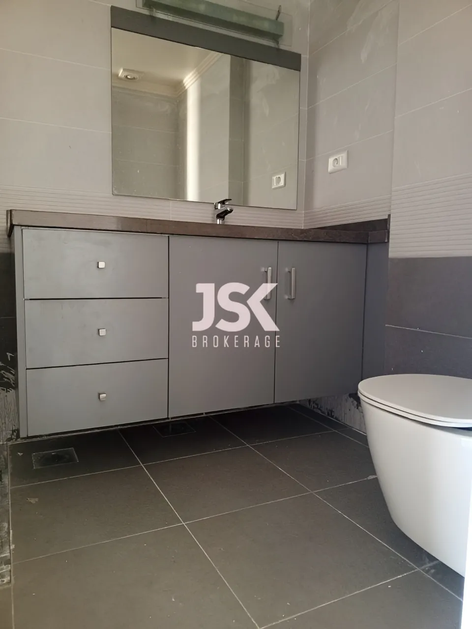 Apartment for Sale in Sahel Aalma