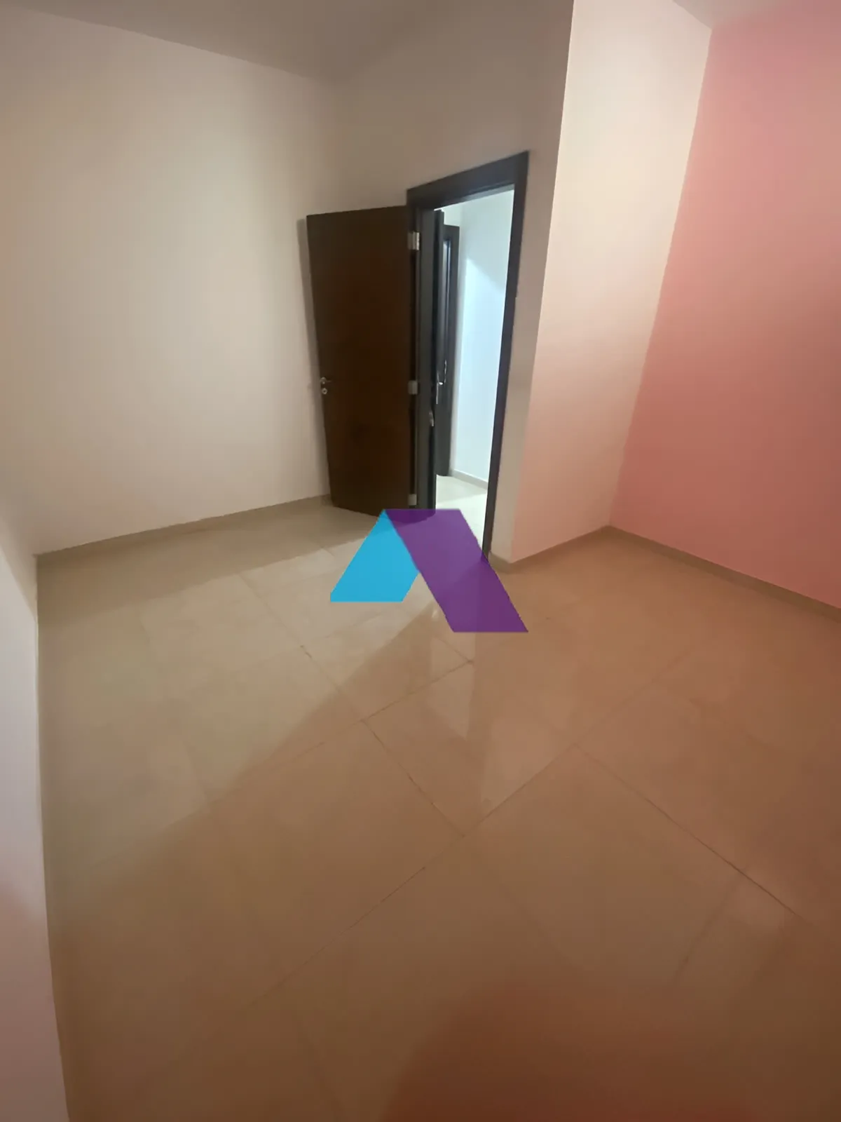 Apartment for rent in Halat