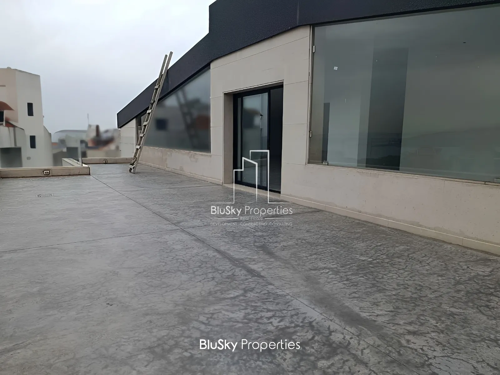 Apartment for Sale in Adma