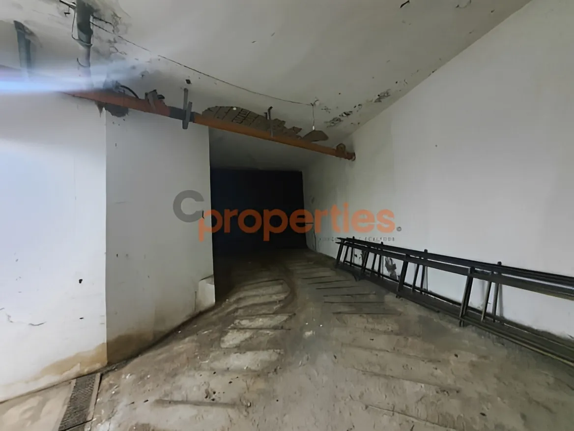 Warehouse for Sale in Mansourieh