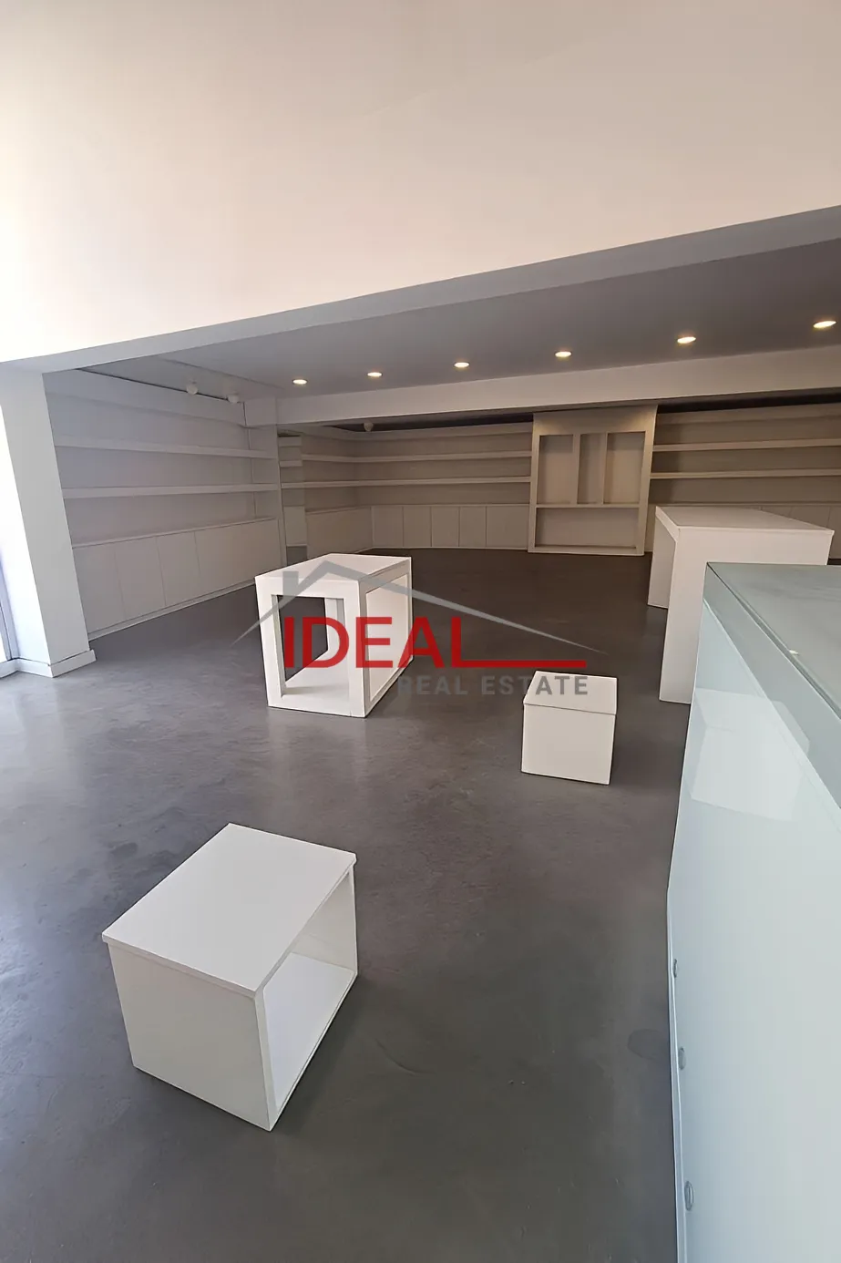 Shop for rent in Tabarja, Lebanon
