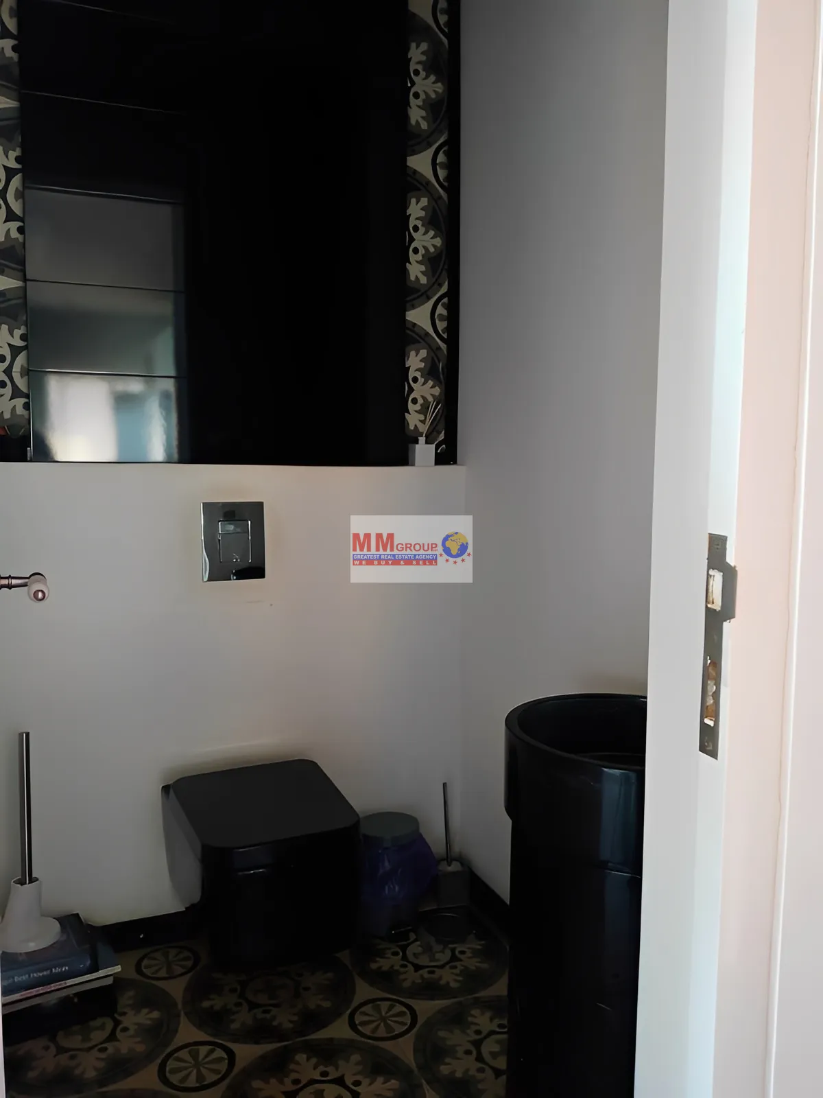 Apartment for Sale in Ain Najem