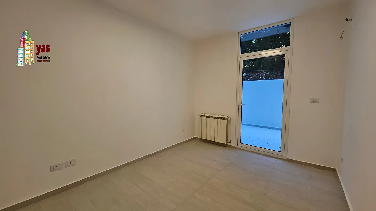 Apartment for Sale in Ballouneh - 3 bed, 4 bath