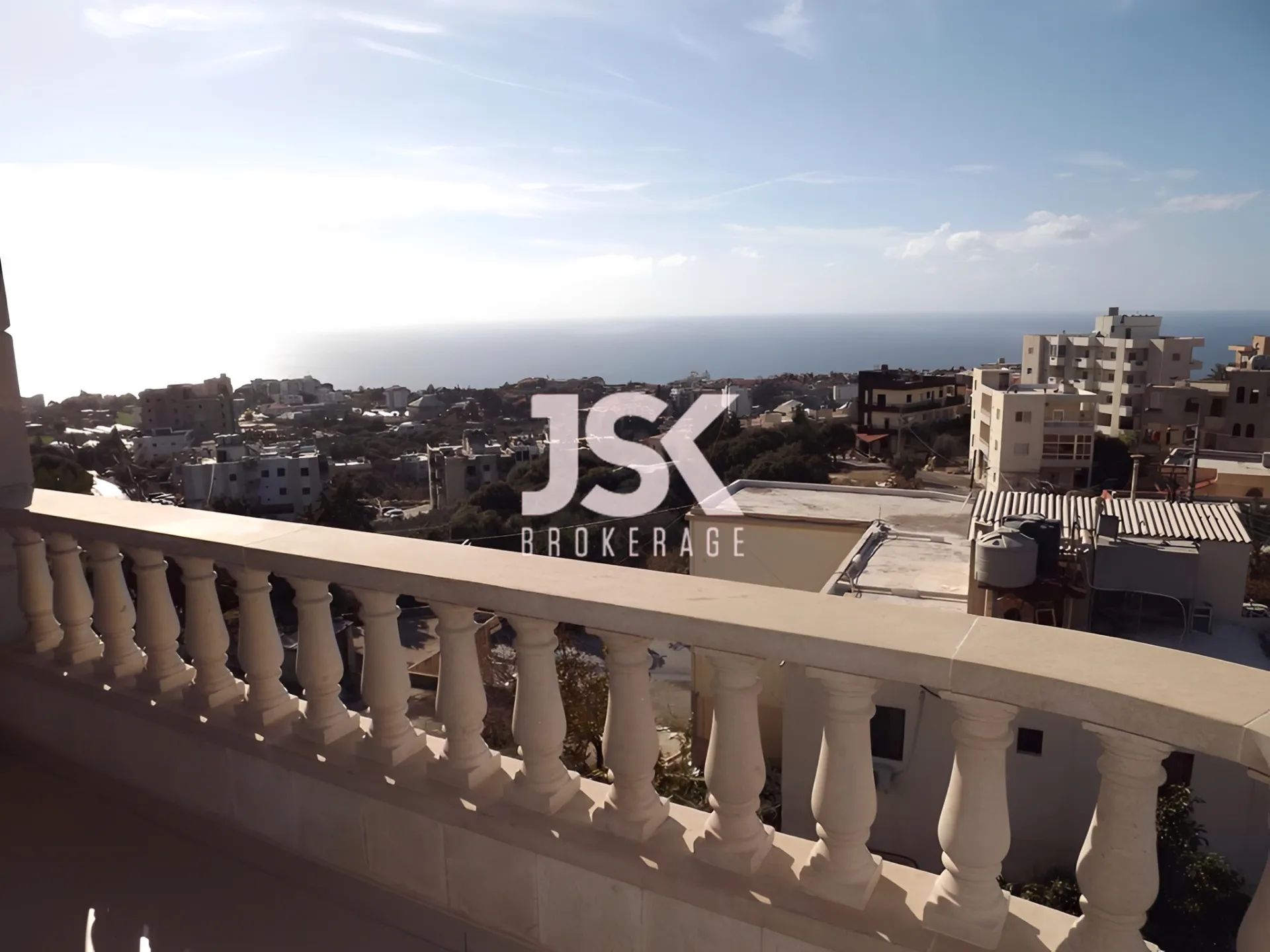 Apartment for Sale in Aamchit, Lebanon - 3 bed, 3 bath