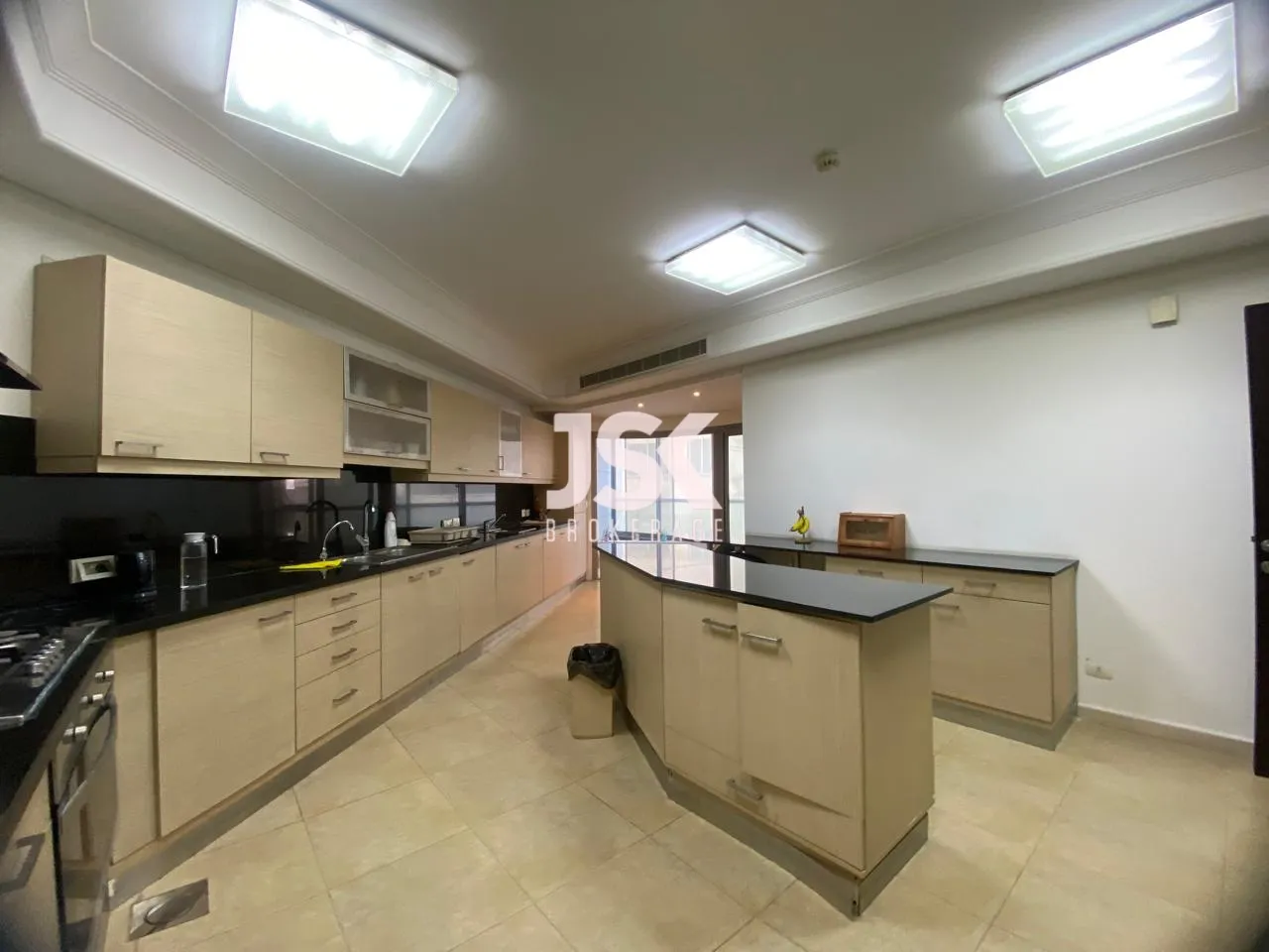 Apartment for Sale in Ain El Mraiseh