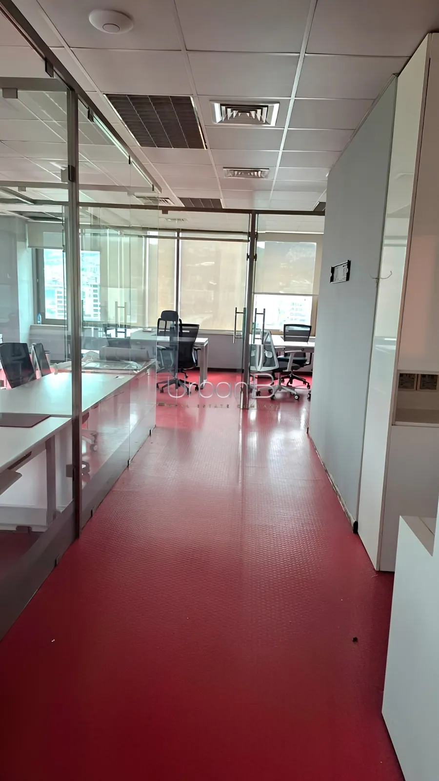 Office for rent in Sin el fil, lebanon