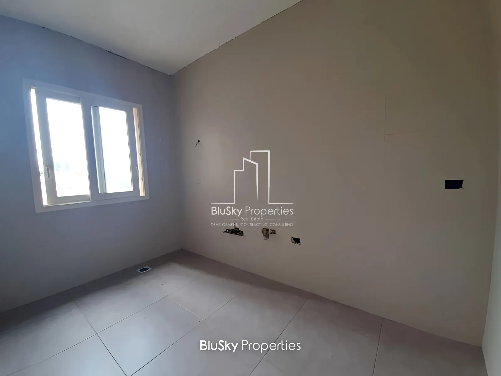 Apartment for Sale in Safra - 2 bed, 2 bath