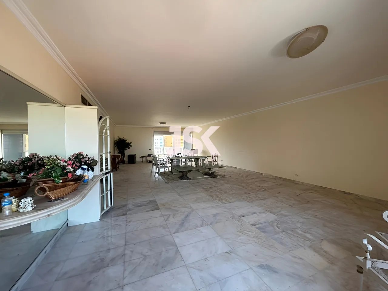 Apartment for Sale in Kraytem