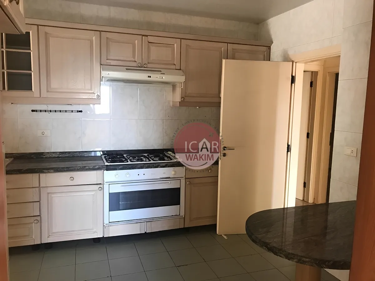Apartment for Rent in Baabdat