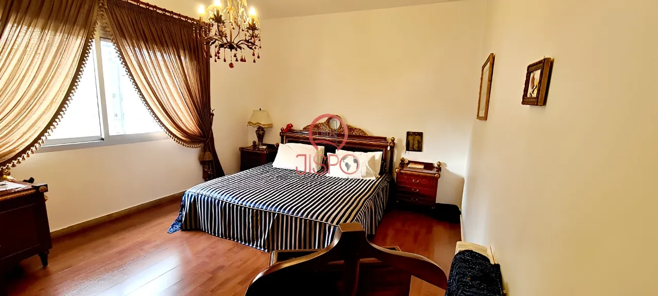 Apartment for Sale in Caree d'or, Achrafieh