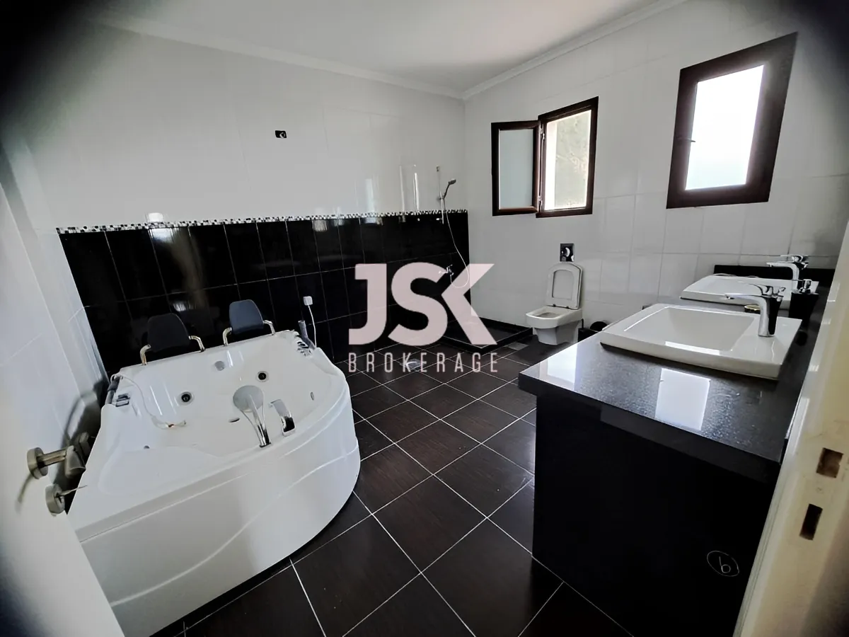 Villa for Sale in Fidar , Lebanon