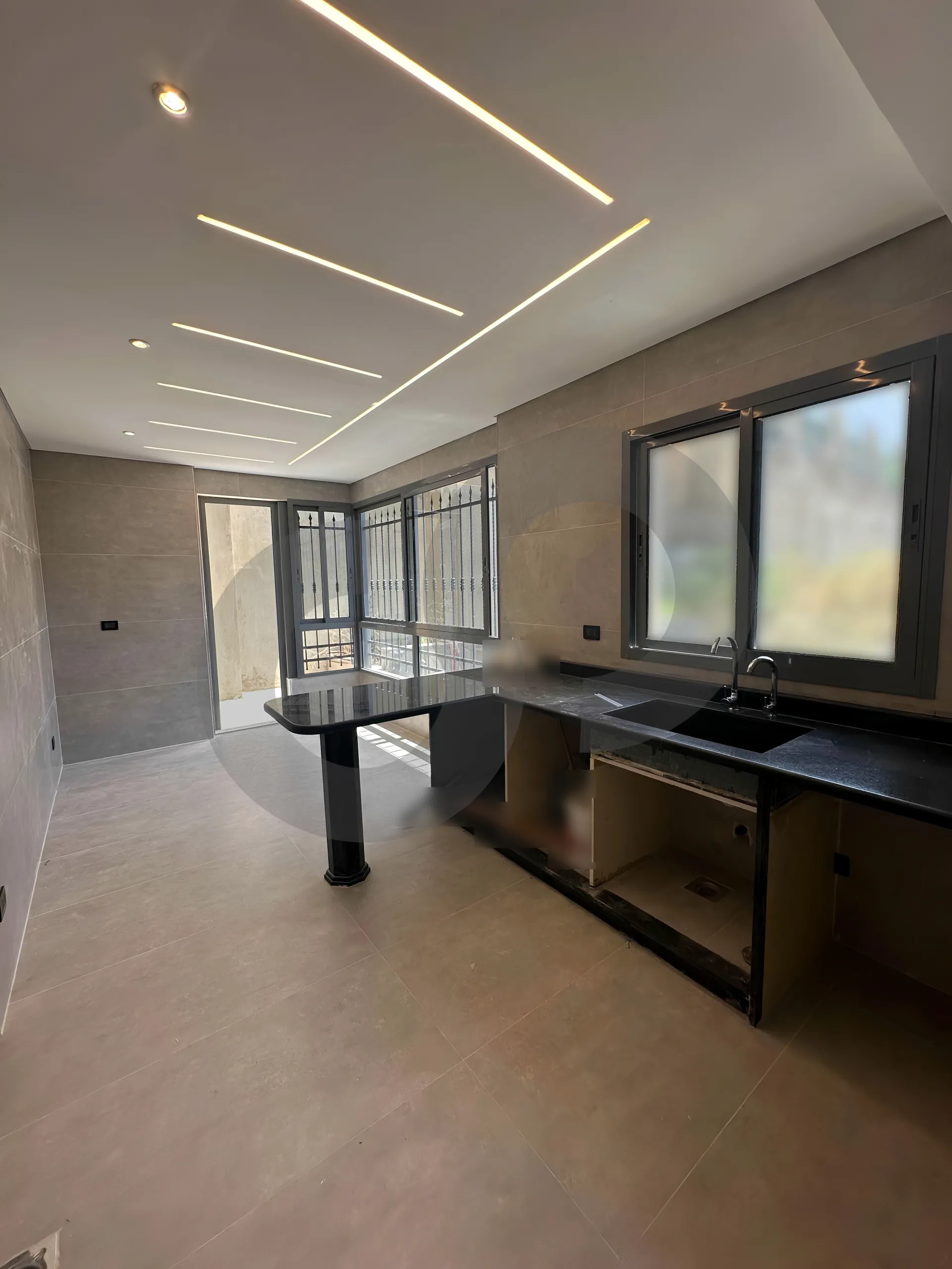 Apartment for Sale in Ain Ed Delb - 3 bed, 2 bath