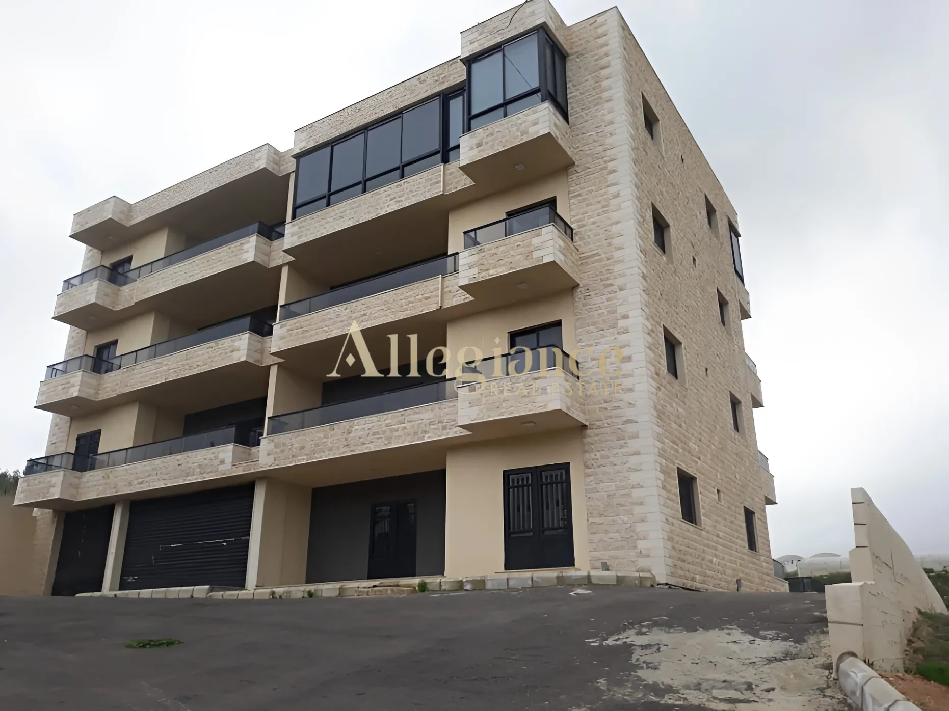 Apartment for sale in Barja