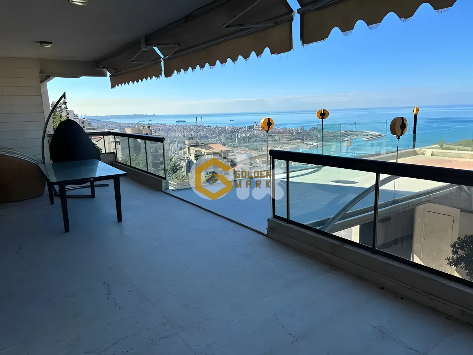 Apartment for Sale in Sahel Aalma - 5 bed, 3 bath