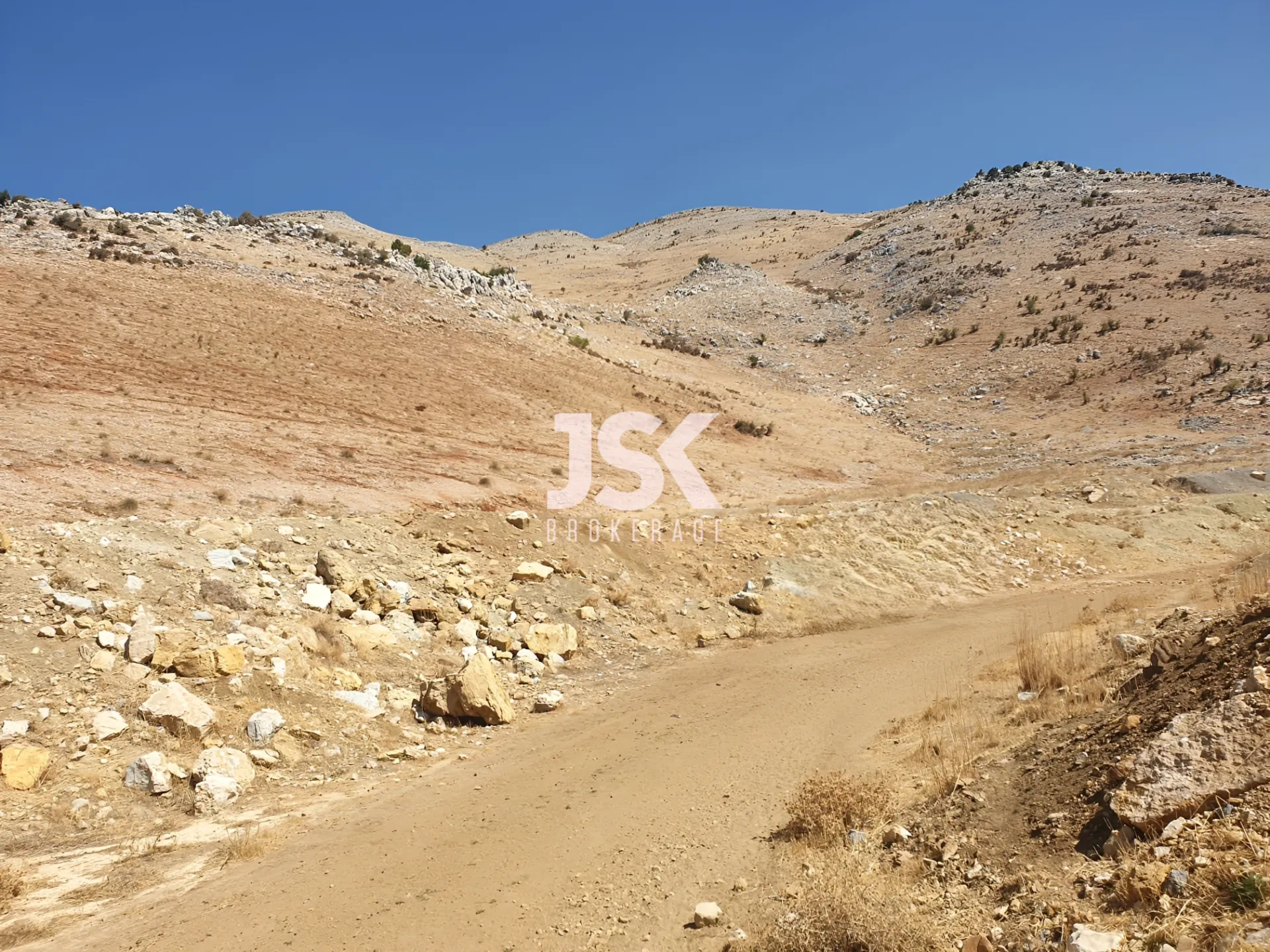 Land for Sale in Falougha-Khalouat