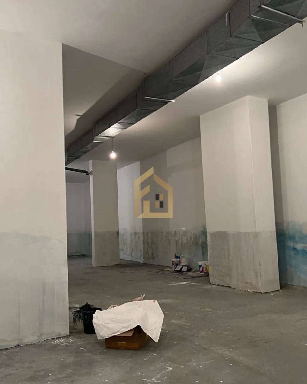 Warehouse for rent in Dekwaneh, Lebanon