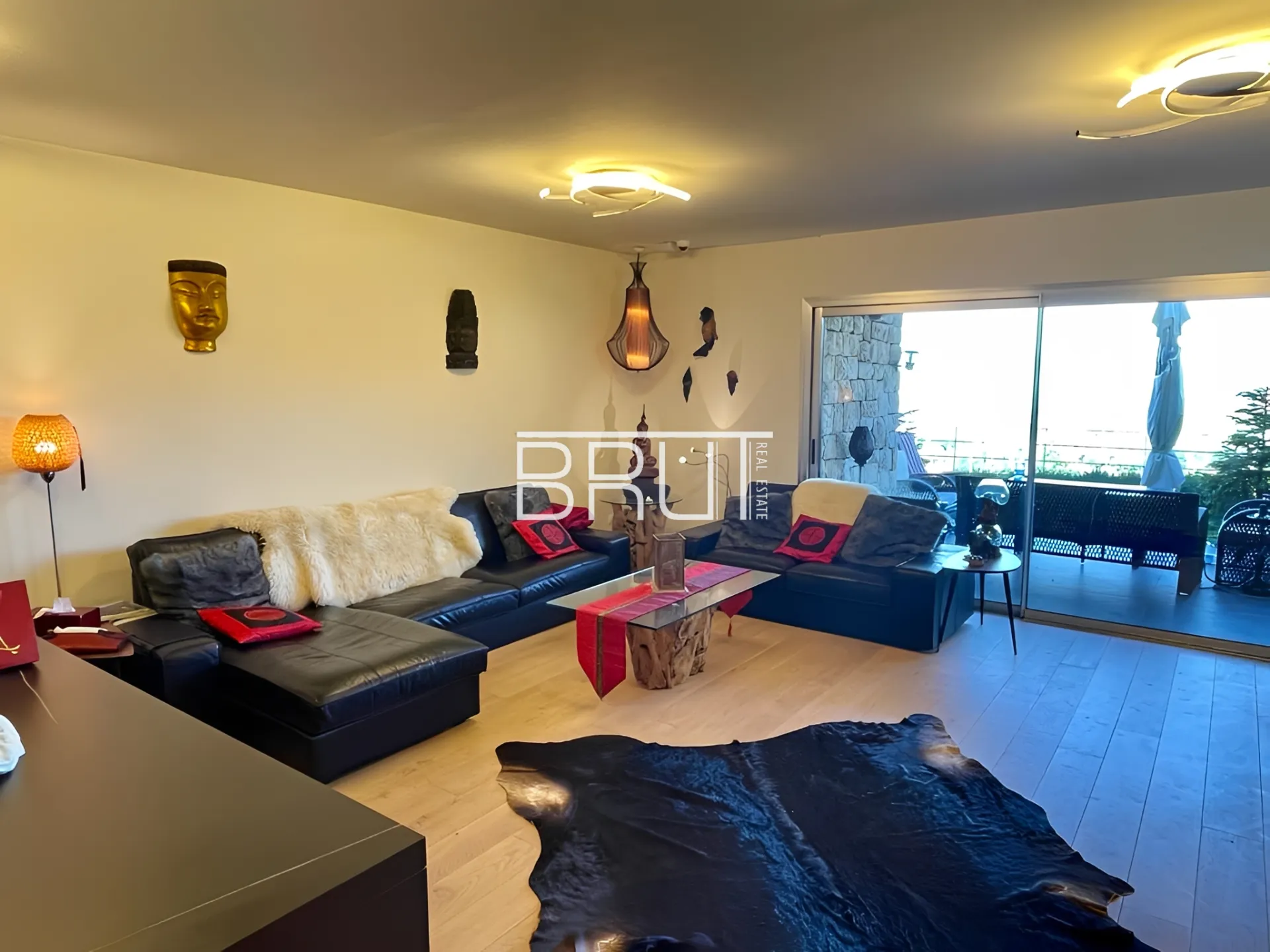 Chalet for Sale in Kfardebian