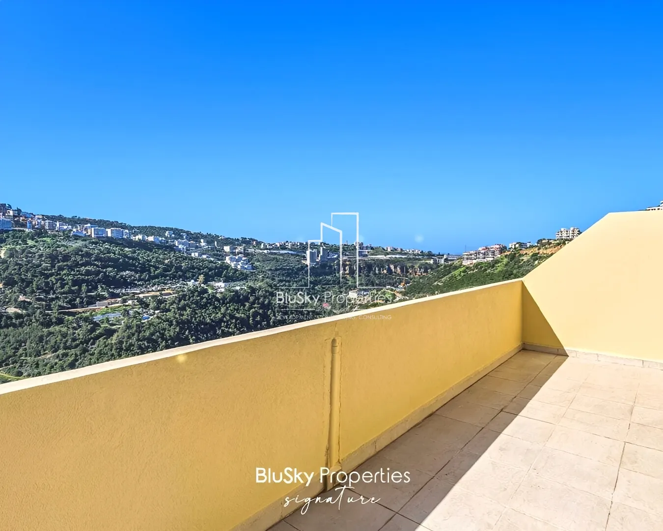 Duplex for Sale in Mansourieh - 3 bed, 4 bath