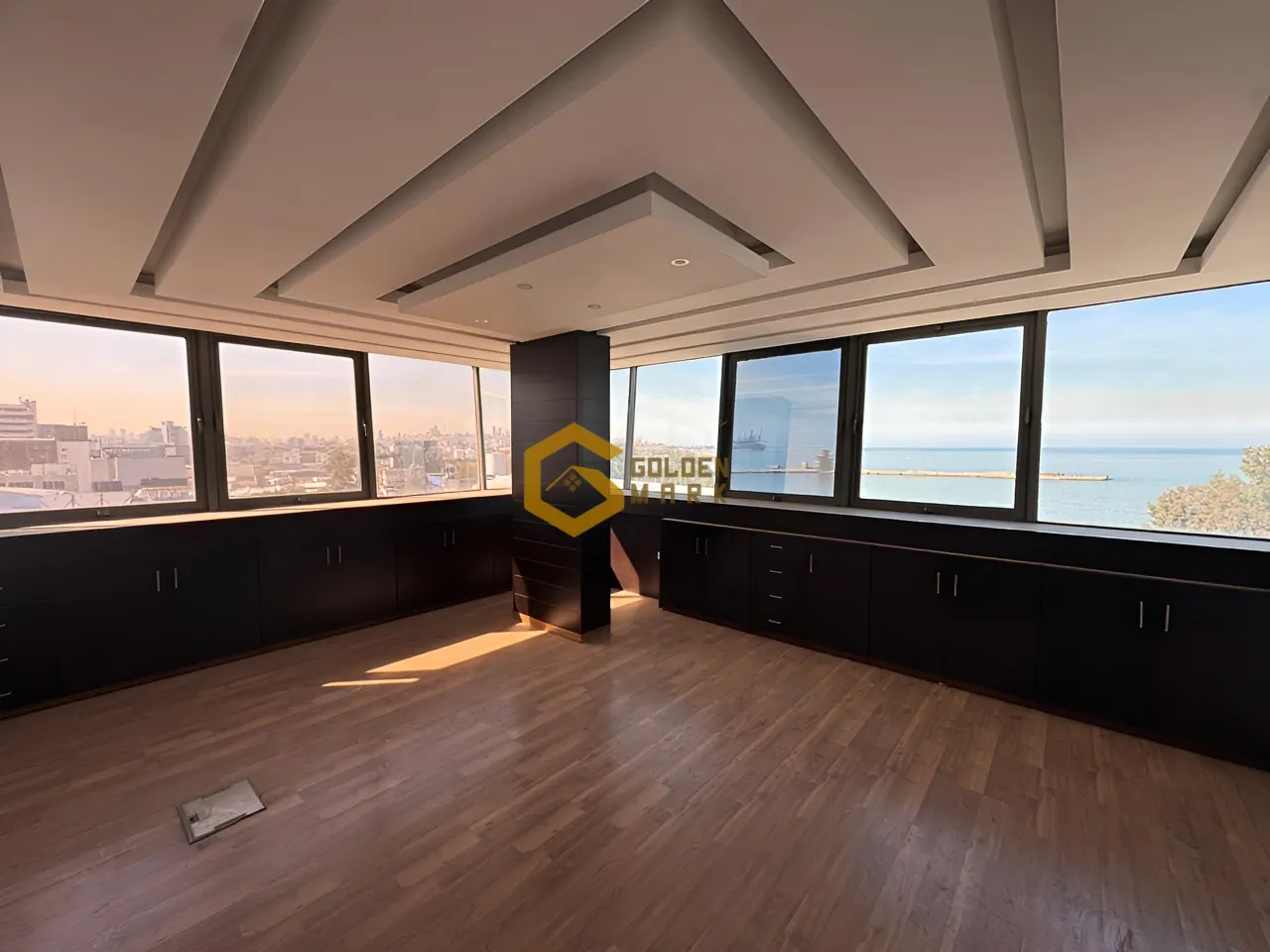 Office for rent in Zalqa