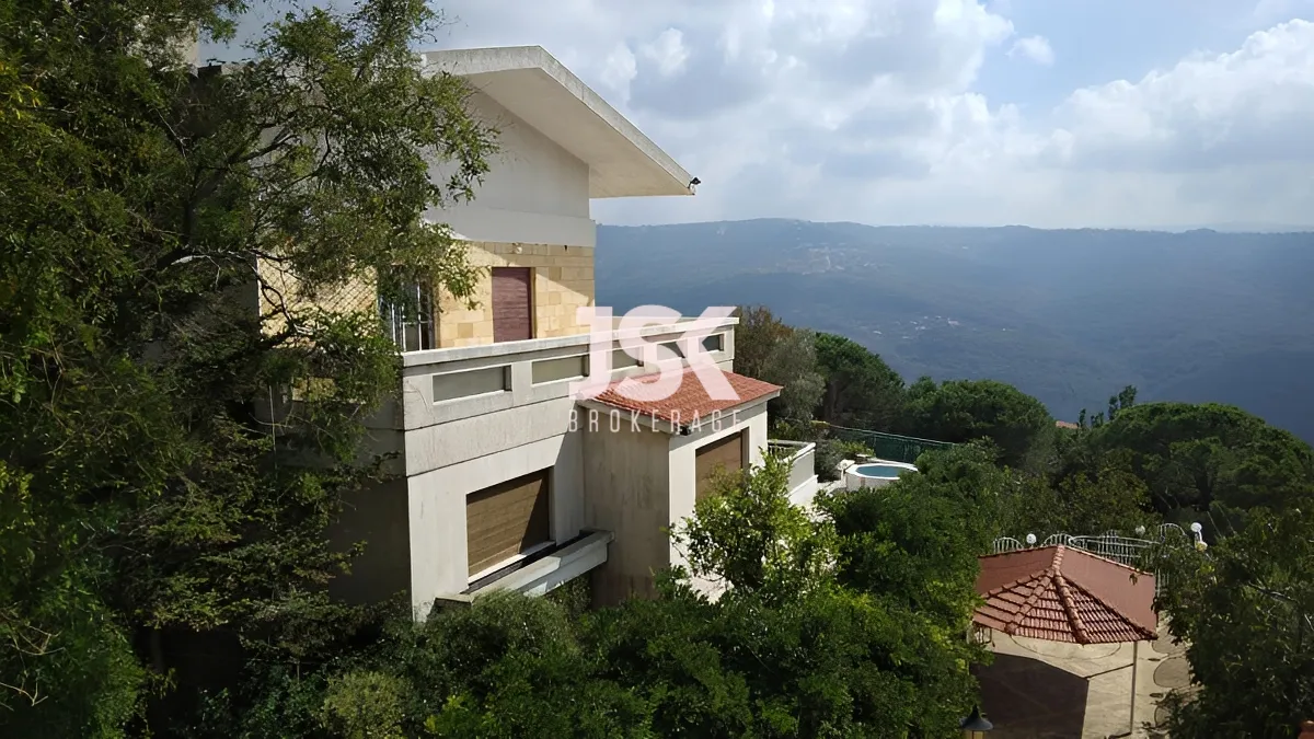 Villa for Sale in Baabdat, Lebanon - 4 bed, 5 bath