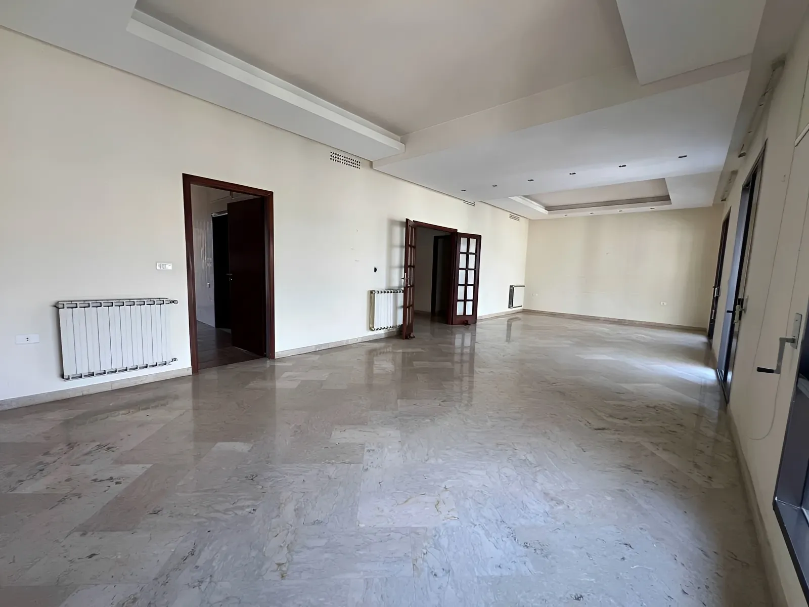 Apartment for Rent in Adonis