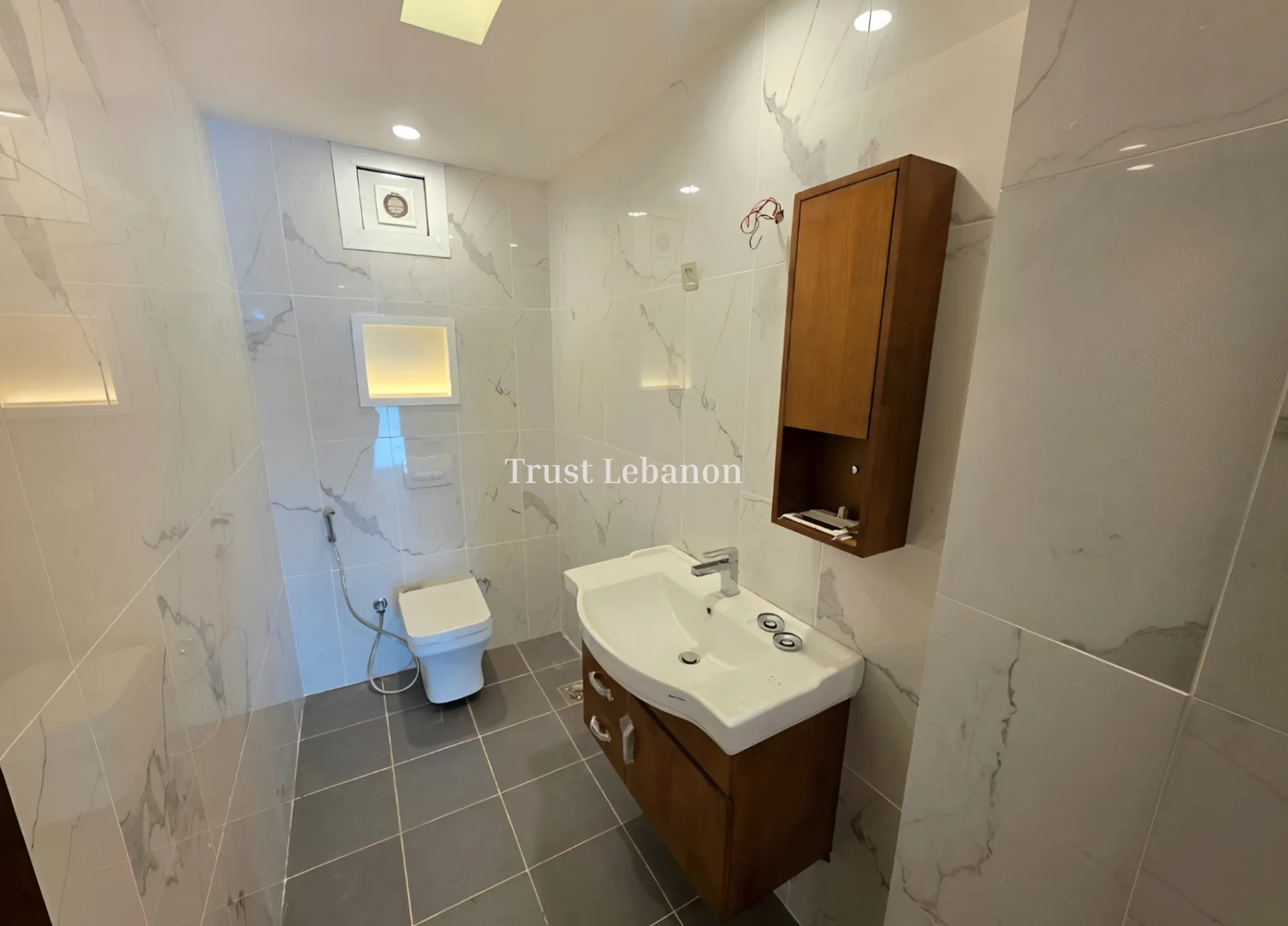 Apartment for sale in Sahel Aalma, Lebanon