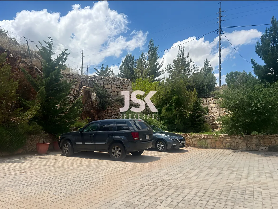 Land for Sale in Zahlé