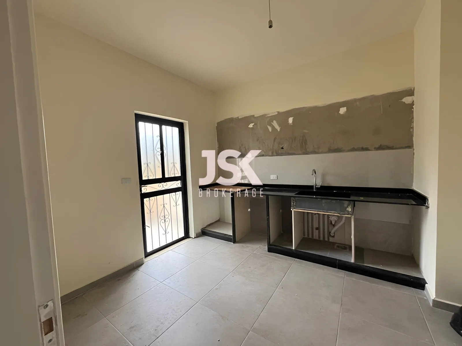 Apartment for Sale in Barsa - 2 bed, 2 bath