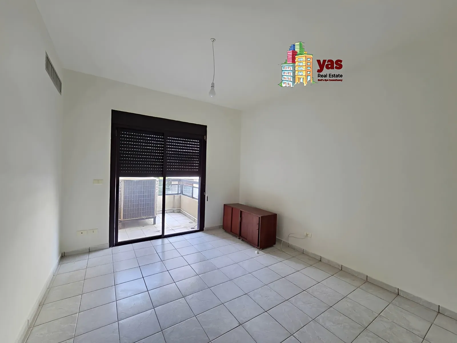 Apartment for Sale in Ballouneh