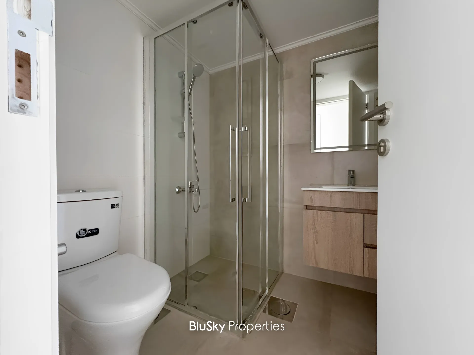 Apartment for sale in Qennabet broummana, lebanon