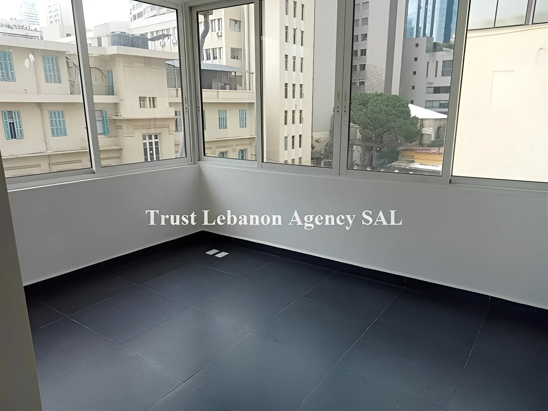 Office for rent in Beirut, Ashrafieh