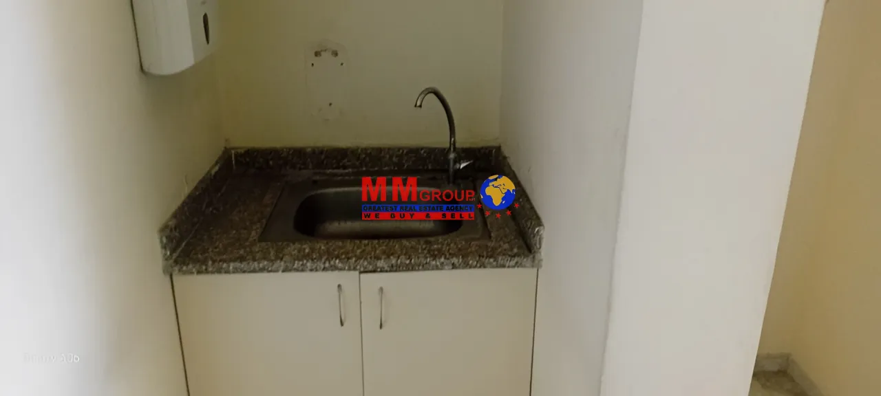 Office for rent in Sin El Fil